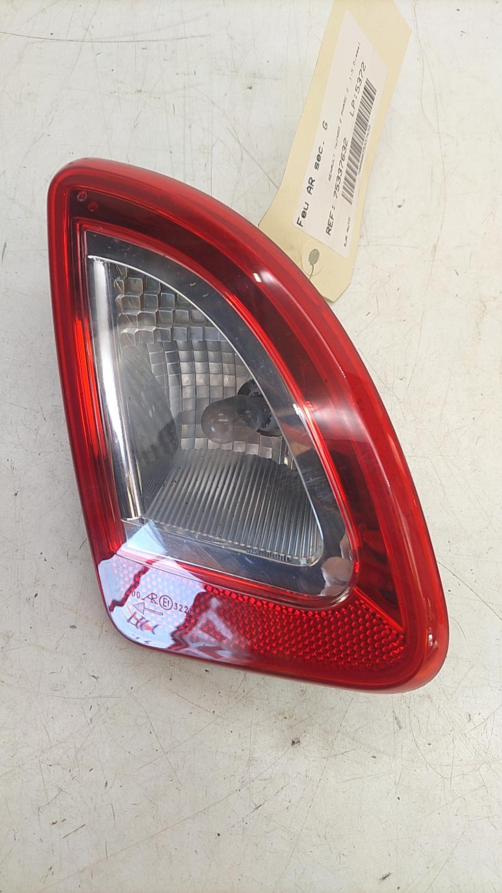 Feu arriere secondaire gauche (feux) RENAULT TWINGO 2 PHASE 2 Diesel - 1