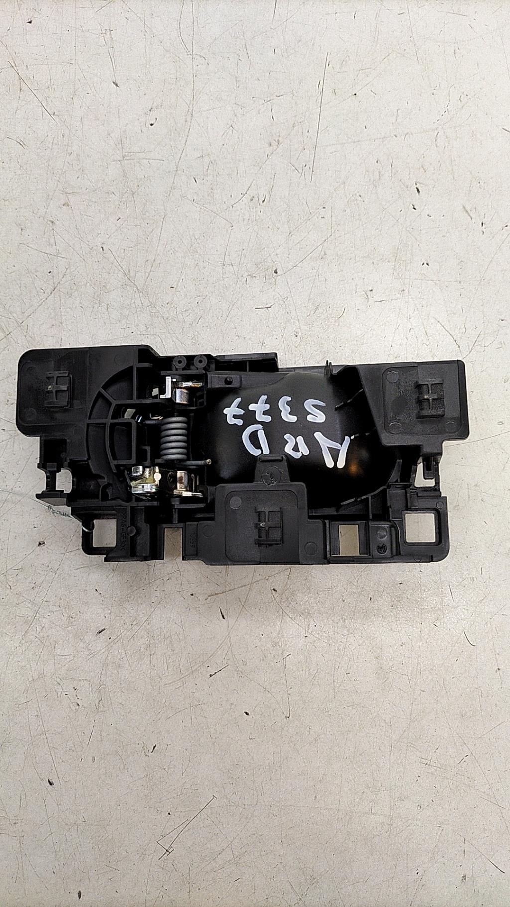 Maniglia interna posteriore destra CITROEN C3 3 PHASE 2 Diésel - 1