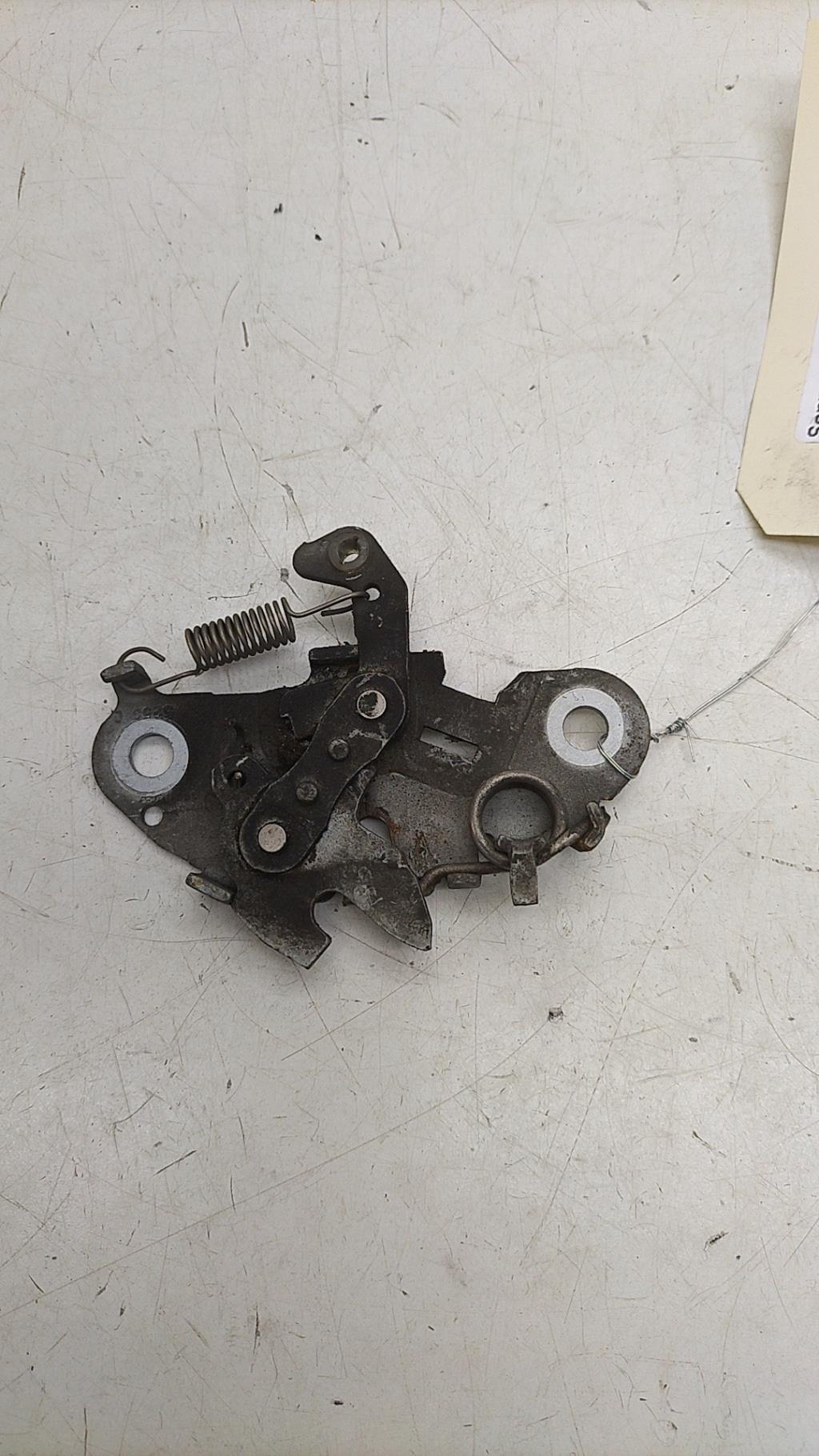 Serrure de capot PEUGEOT 306 PHASE 2 Diesel - 1