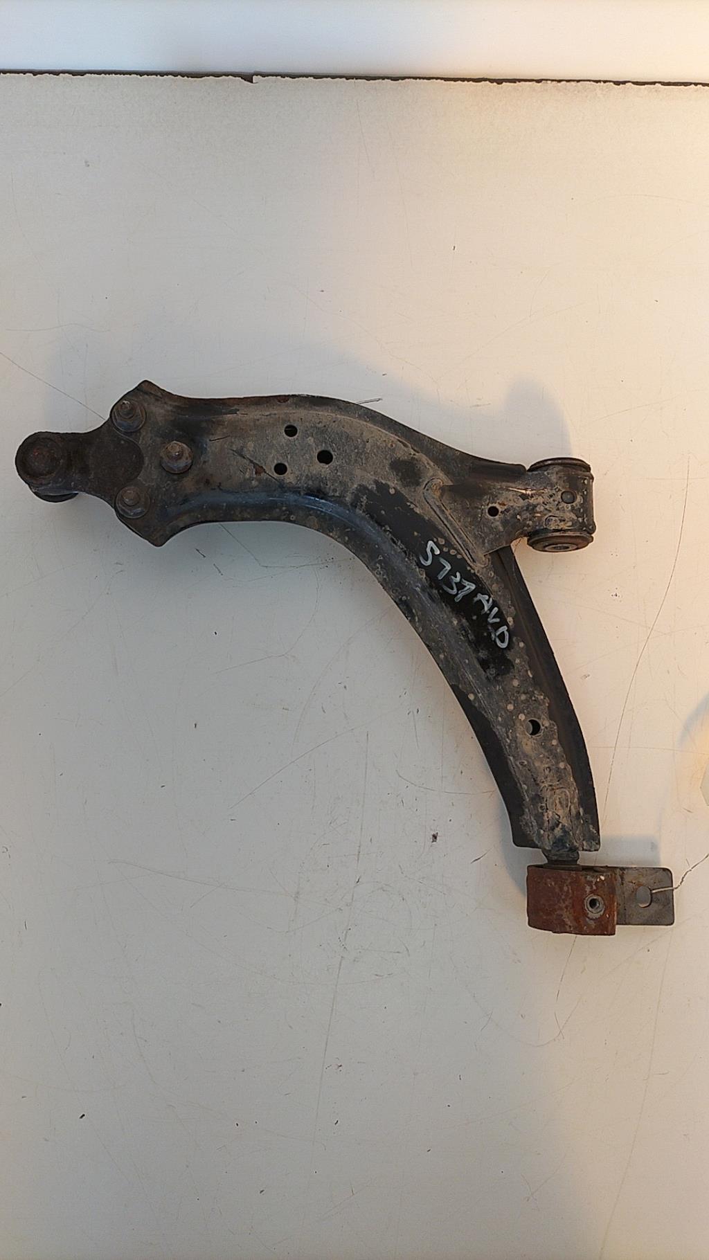 Triangolo anteriore destro PEUGEOT 306 PHASE 2 Diésel - 1
