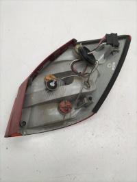 Fanale posteriore principale sinistro (luci)