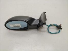 Retrovisor izquierdo