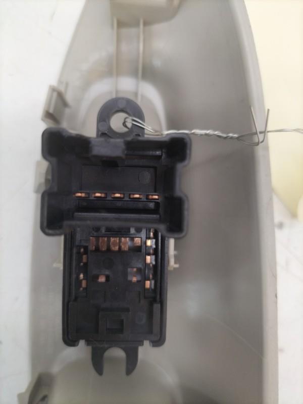 Interruttore lavacristalli posteriore destro NISSAN JUKE 1 PHASE 2 Diésel - 1