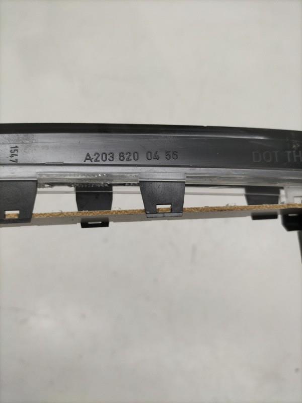 Luce stop centrale MERCEDES CLASSE C 203 COUPE SPORT PHASE 2 Diésel - 1