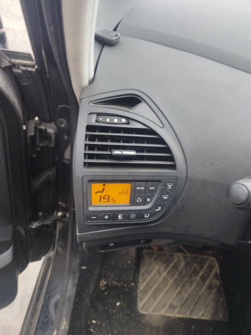 Bocchetta aerazione cruscotto anteriore sinistra CITROEN C4 GRAND PICASSO 1 Diésel - 1