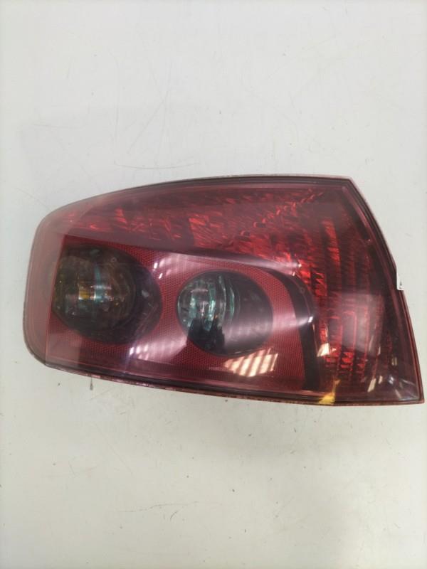Fanale posteriore principale sinistro (luci) PEUGEOT 407 PHASE 1 Gasolina - 1