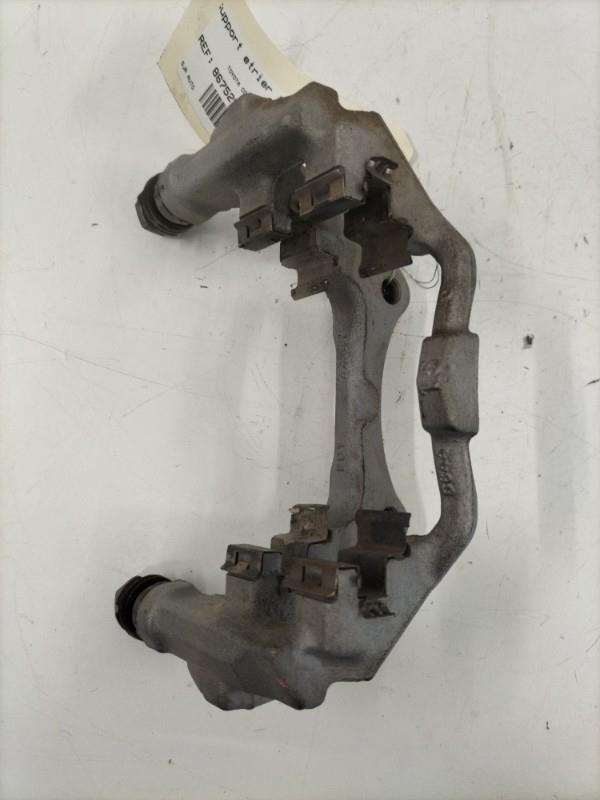 Supporto pinza freno (forcella) posteriore sinistro TOYOTA COROLLA E21 Gasolina/Híbrido - 1