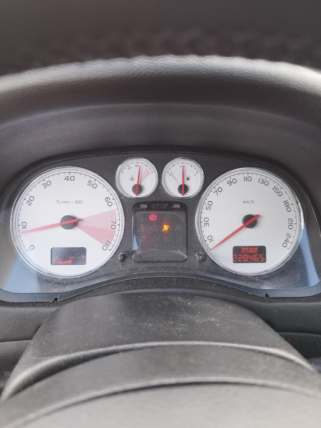 Compteur PEUGEOT 307 PHASE 2 CABRIOLET Essence - 1