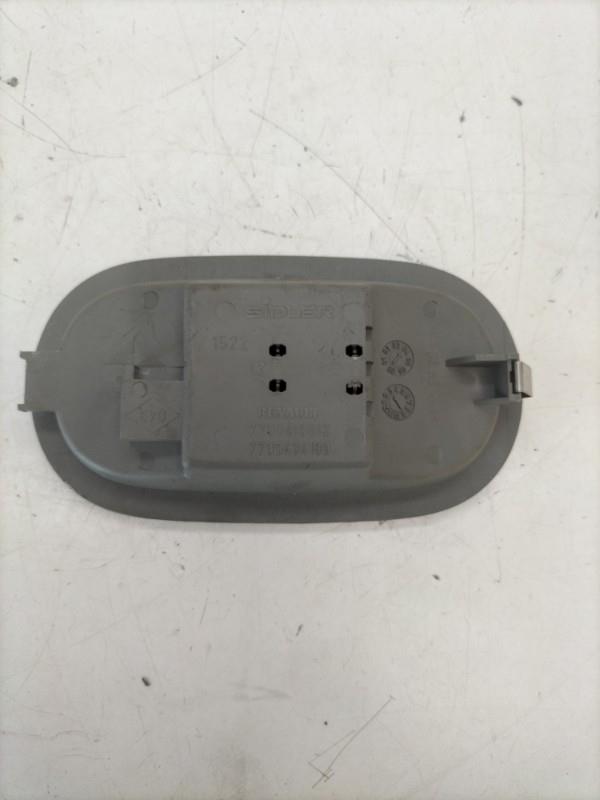 Eclairage de plafonnier RENAULT CLIO 2 PHASE 2 Diesel - 1