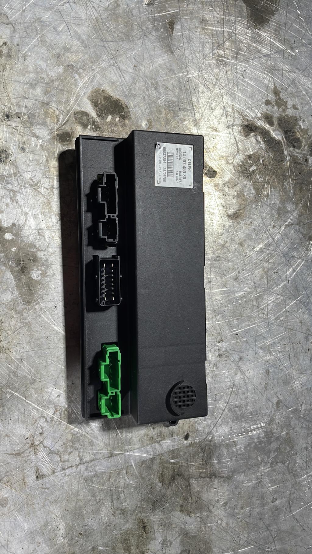 Commande de fermeture centralisee PEUGEOT 807 Diesel - 1