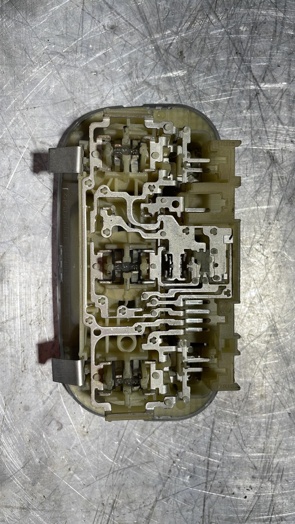 Eclairage de plafonnier PEUGEOT 308 1 PHASE 1 Diesel - 1