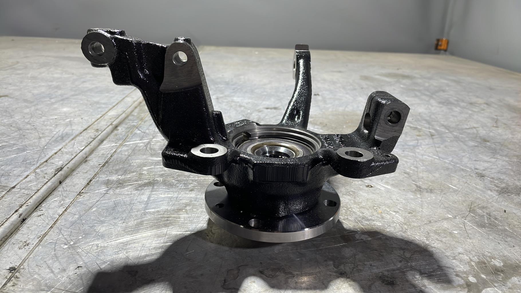 Fusee avant droit FIAT 500 2 PHASE 1 Diesel - 1