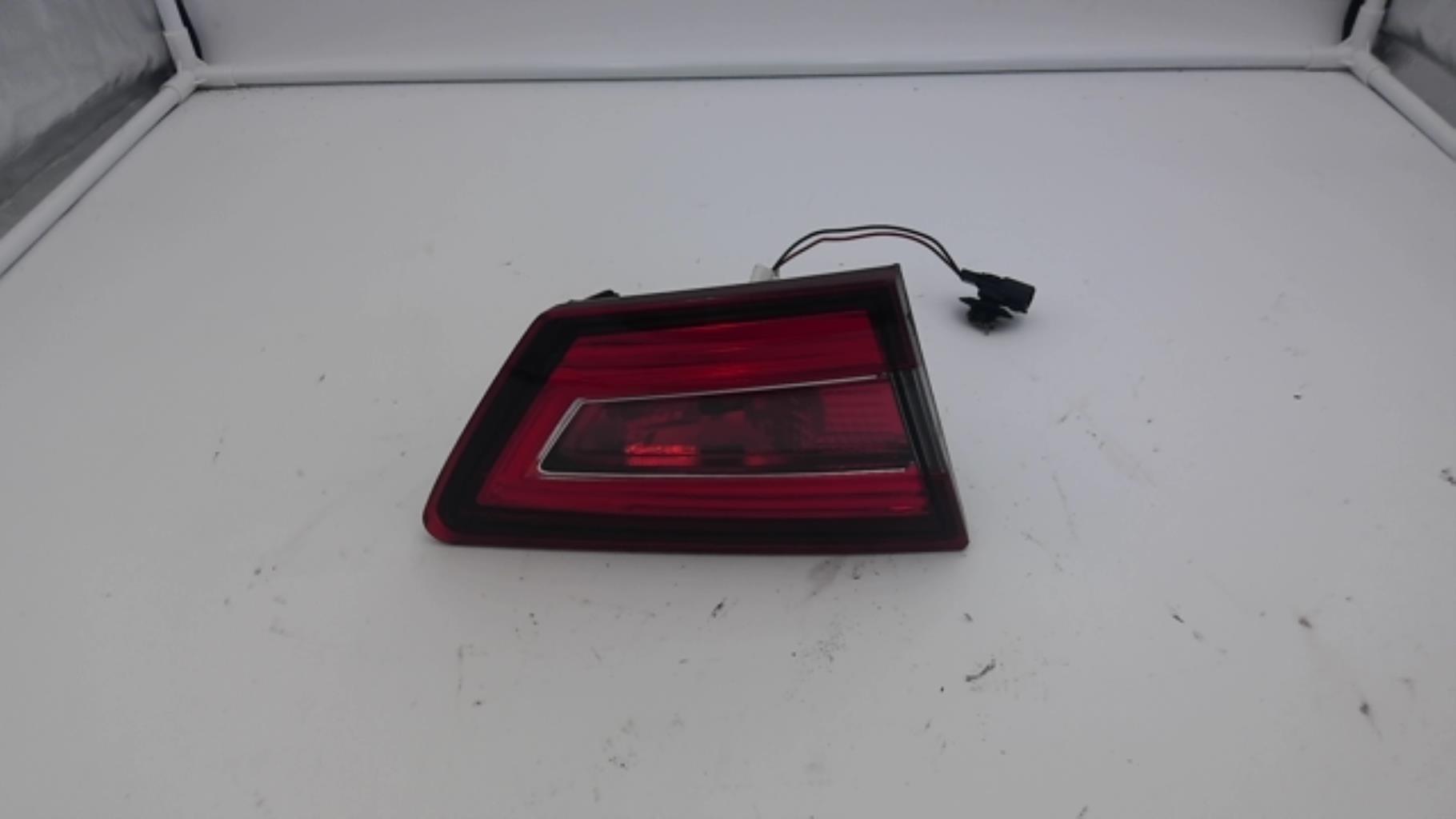Feu arriere secondaire gauche (feux) RENAULT CLIO 4  - 1