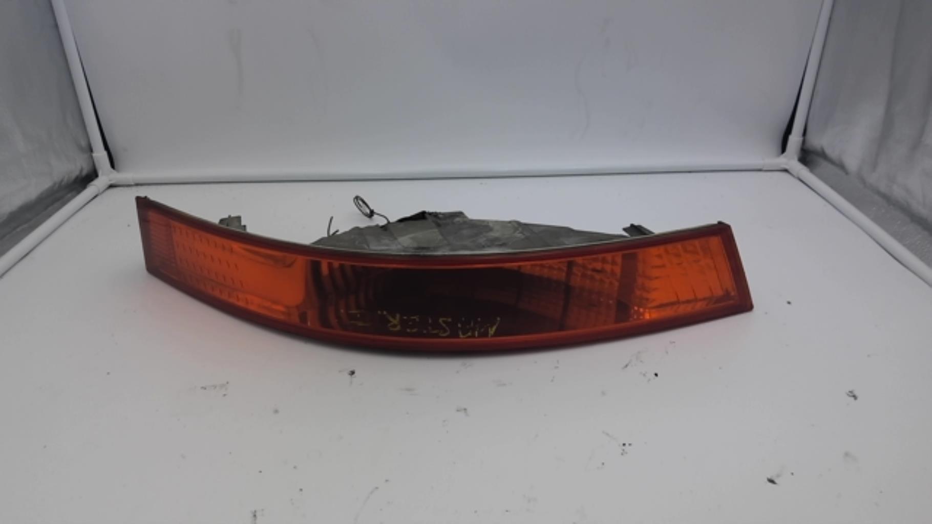 Optique avant secondaire droit (feux)(clignotant) RENAULT MASTER 2  - 1