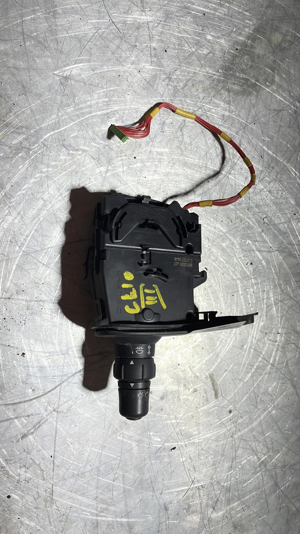 Commodo phare RENAULT CLIO 3  - 1