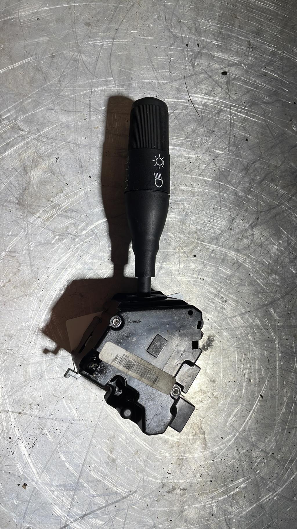 Commodo phare RENAULT CLIO 1  - 1