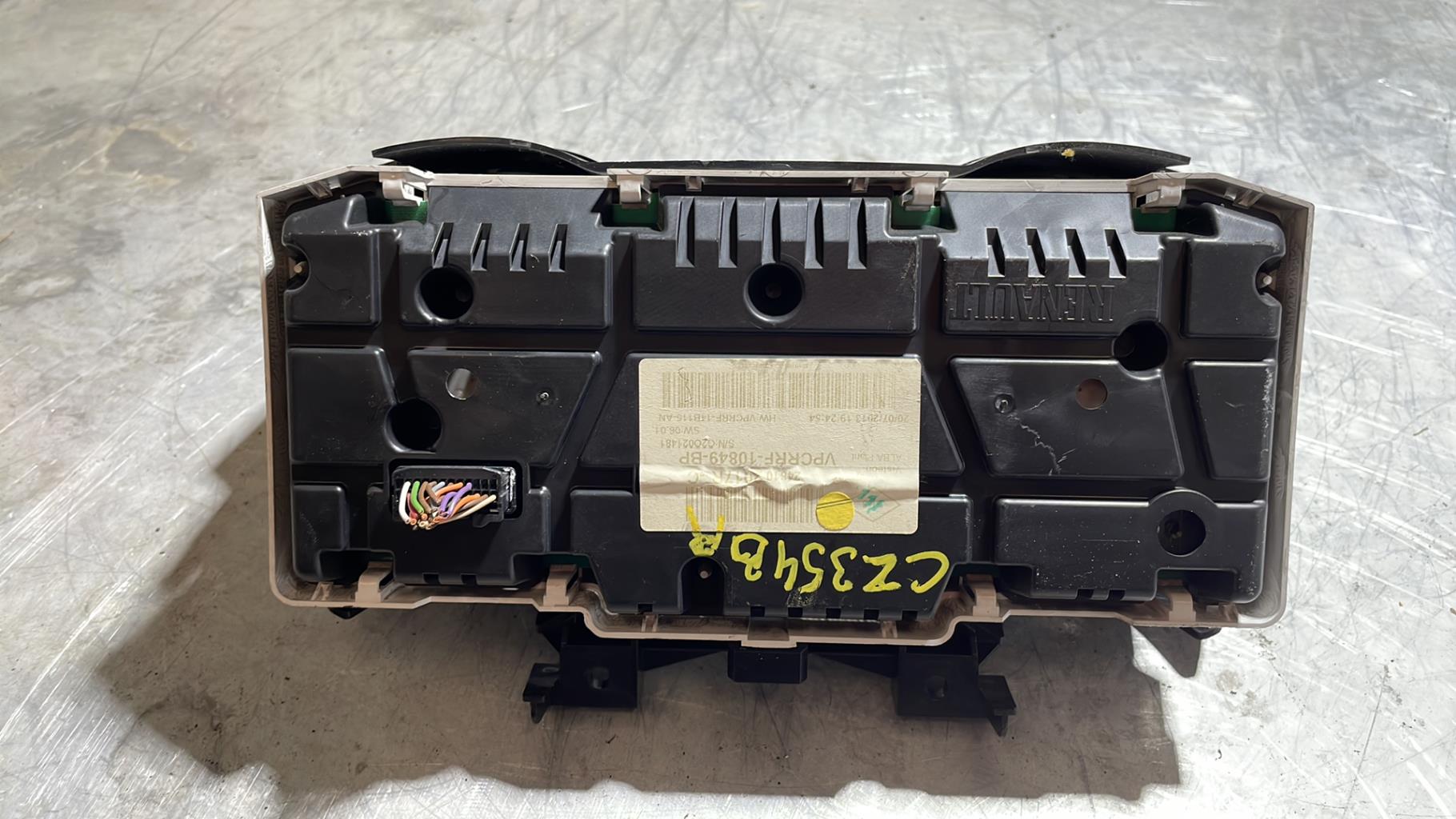 Compteur RENAULT CLIO 4 PHASE 1 Diesel - 1
