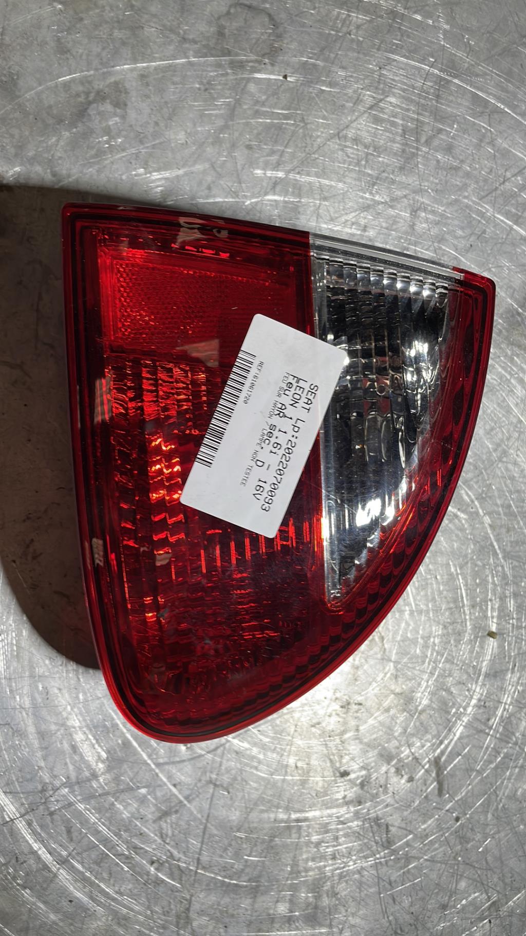 Feu arriere secondaire droit (feux) SEAT LEON 1 Essence - 1