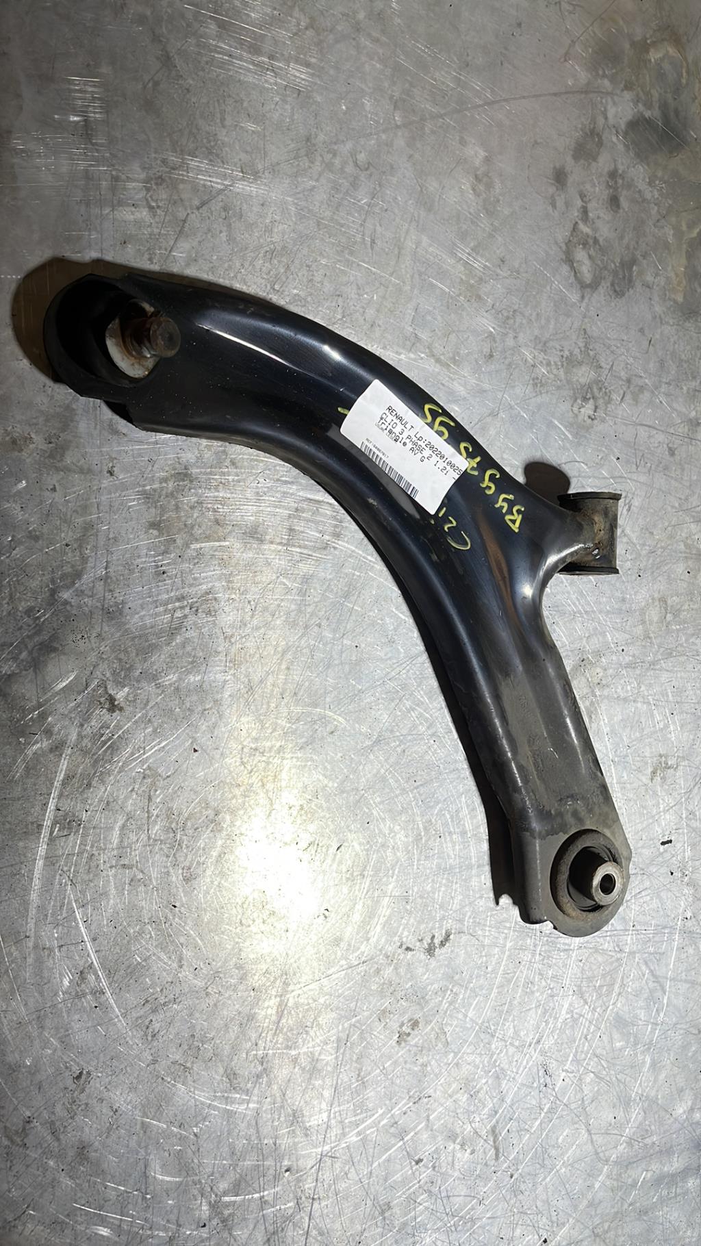 Triangle avant gauche RENAULT CLIO 3 PHASE 2 Essence - 1