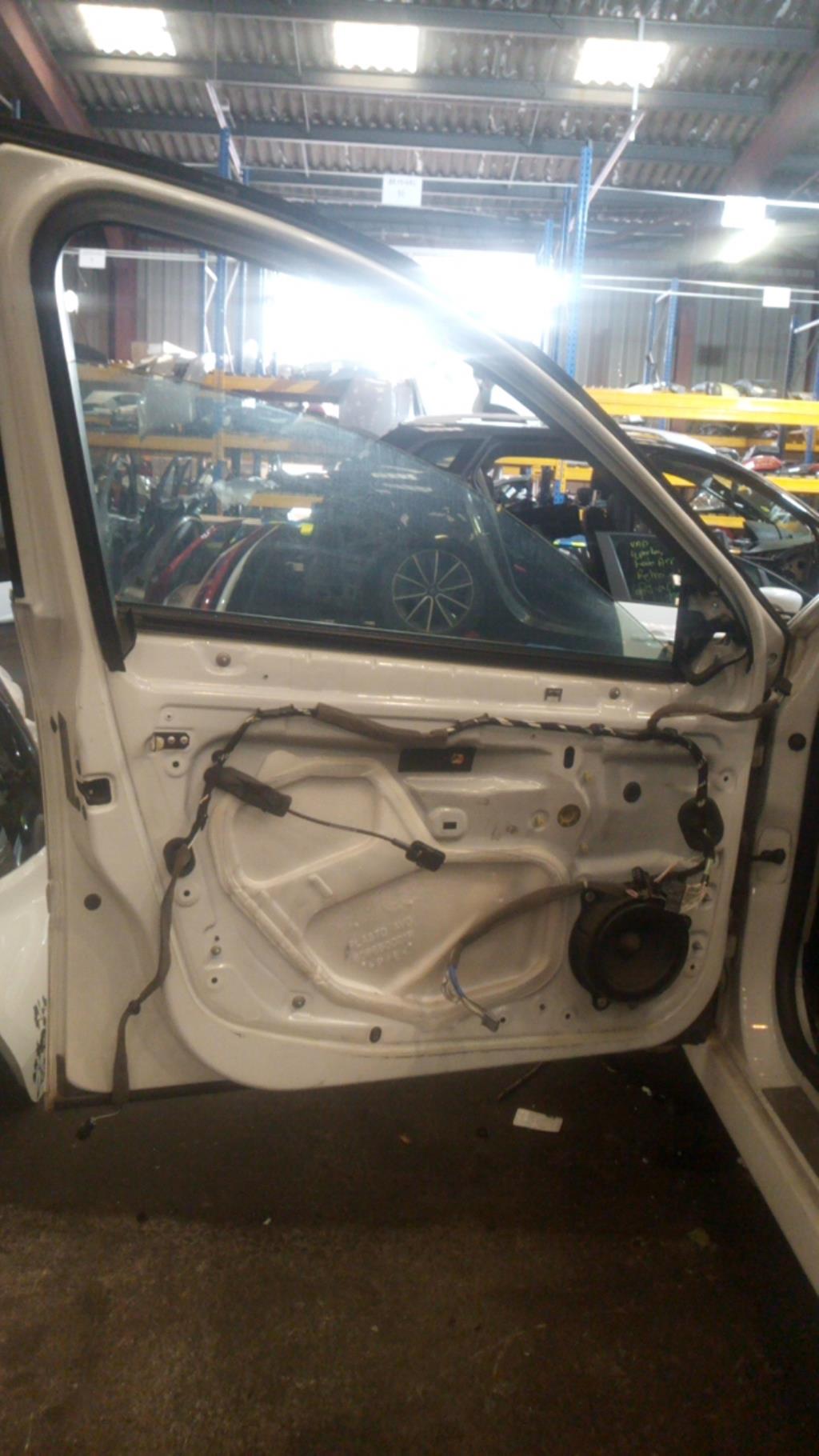 Porte avant gauche RENAULT LAGUNA 3 PHASE 1 Diesel - 1