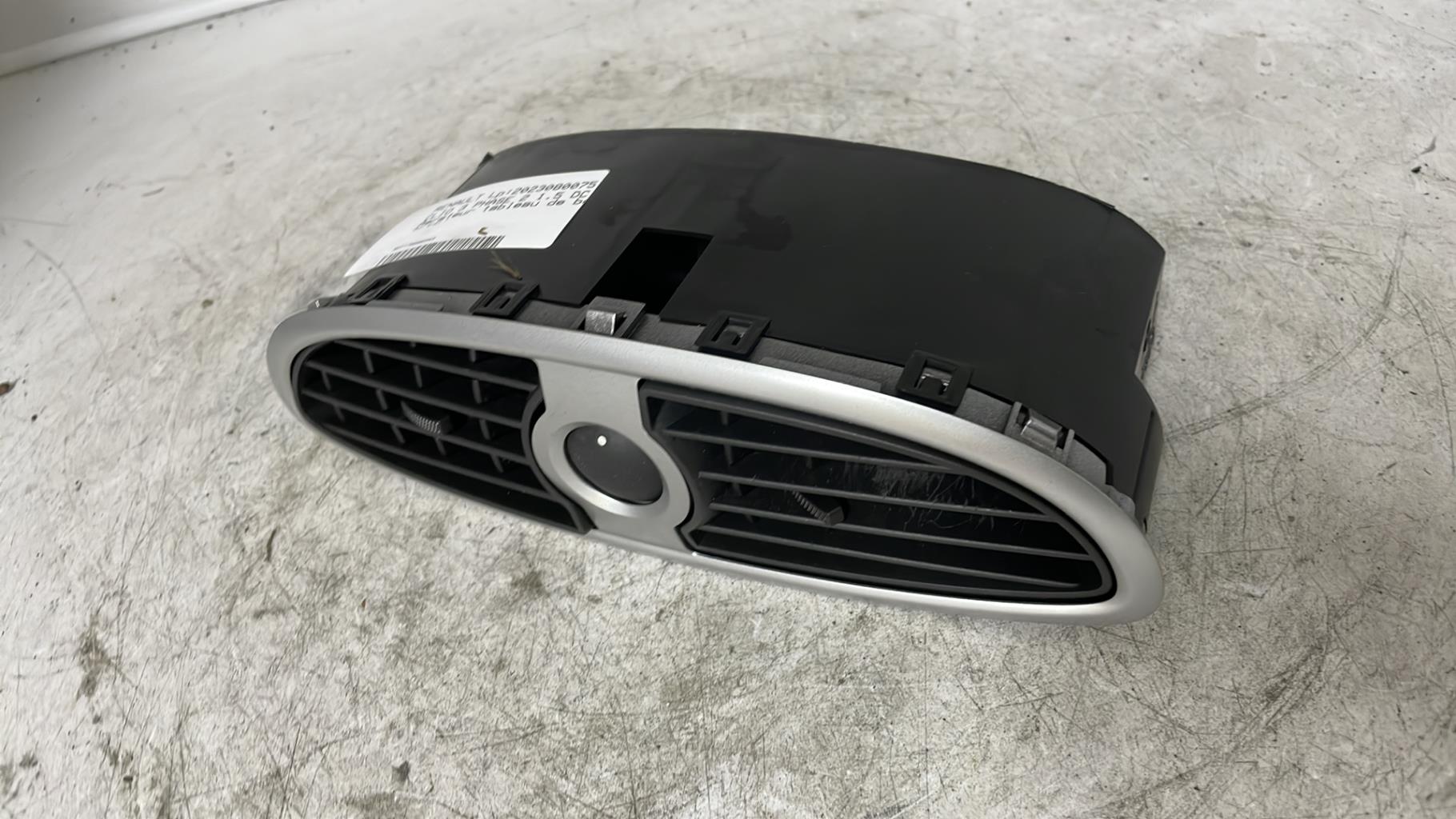 Aerateur tableau de bord RENAULT CLIO 3 PHASE 2 Diesel - 1