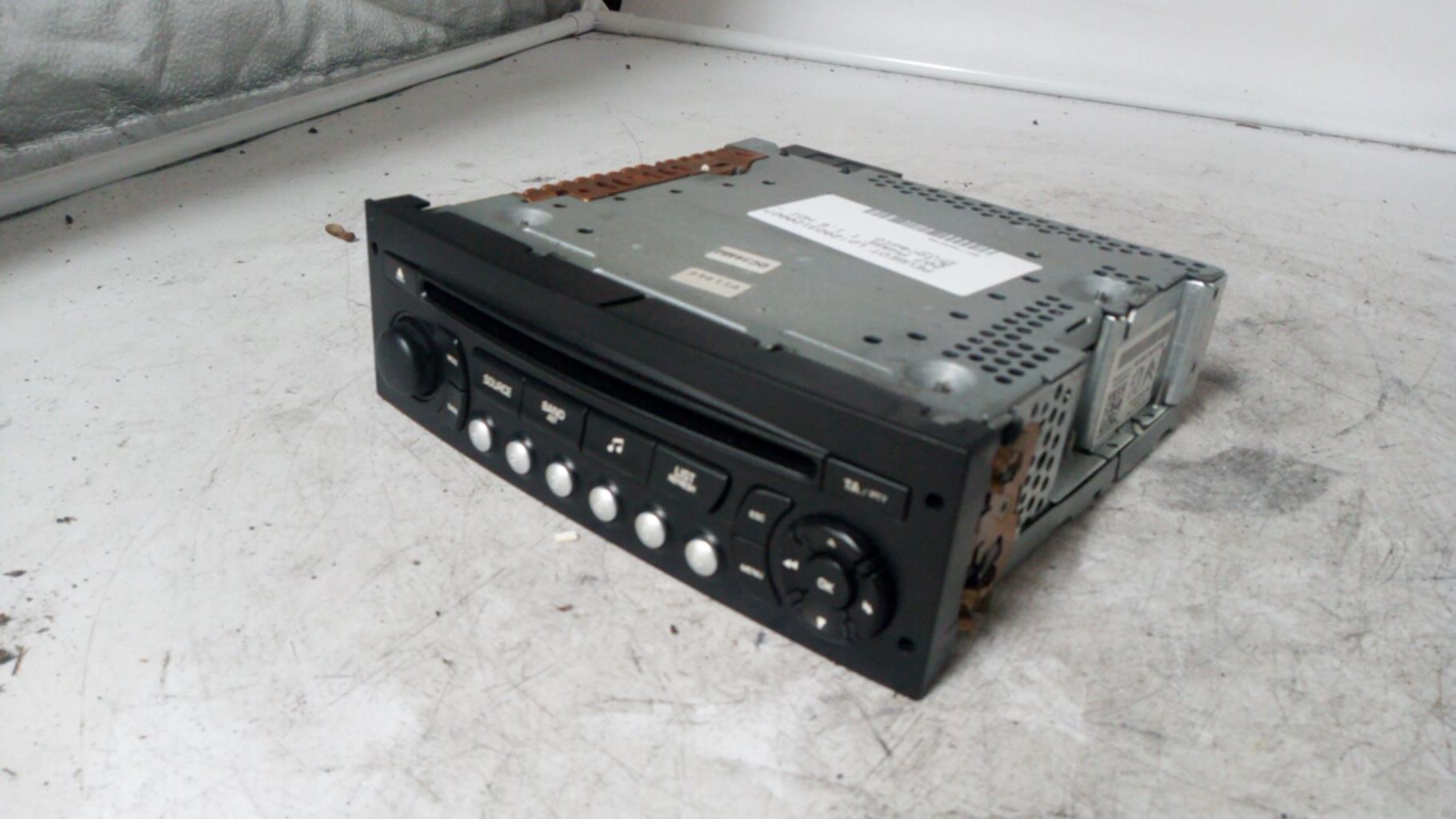 Autoradio PEUGEOT 207 PHASE 1 Diesel - 1