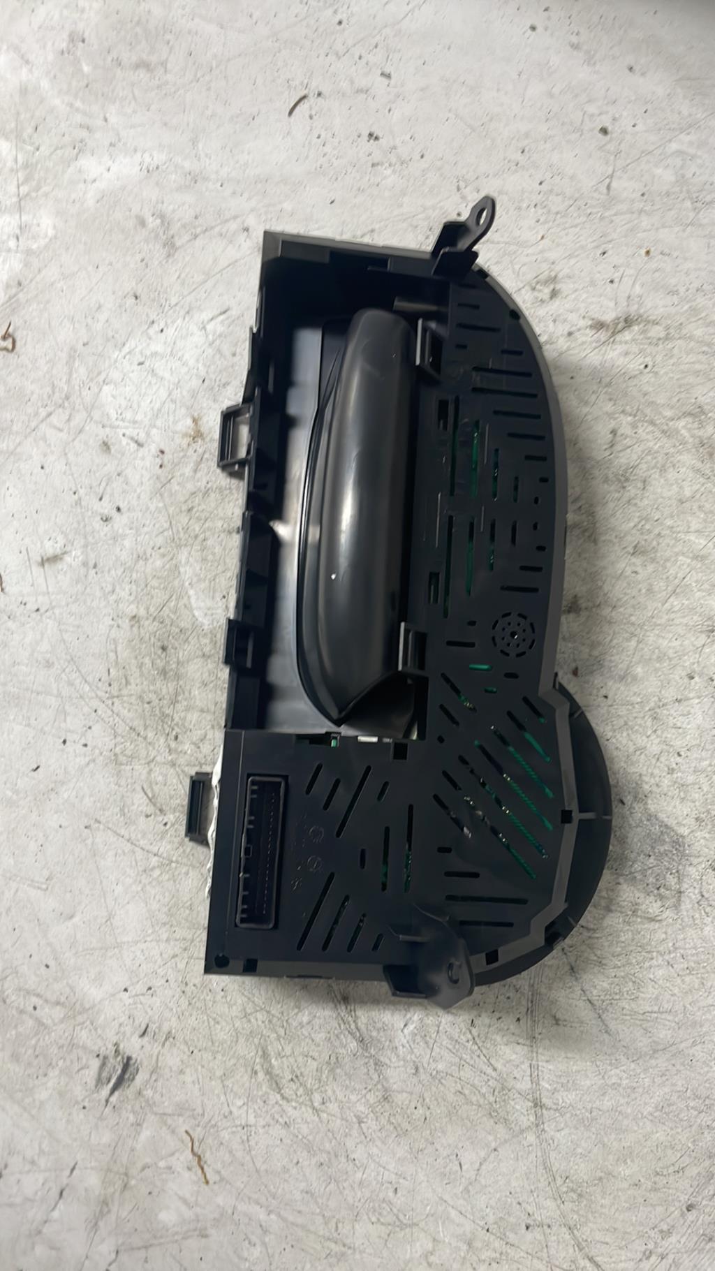 Compteur RENAULT TWINGO 2 PHASE 1 Diesel - 1