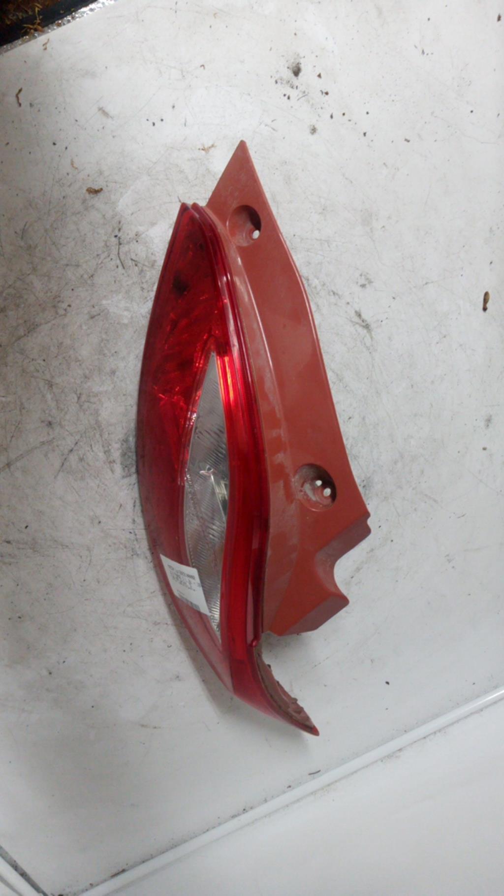Feu arriere principal droit (feux) MAZDA 2 2 PHASE 1  - 1