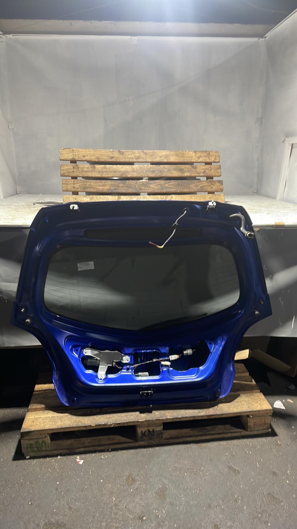 Malle/Hayon arriere MAZDA 2 2 PHASE 1  - 1