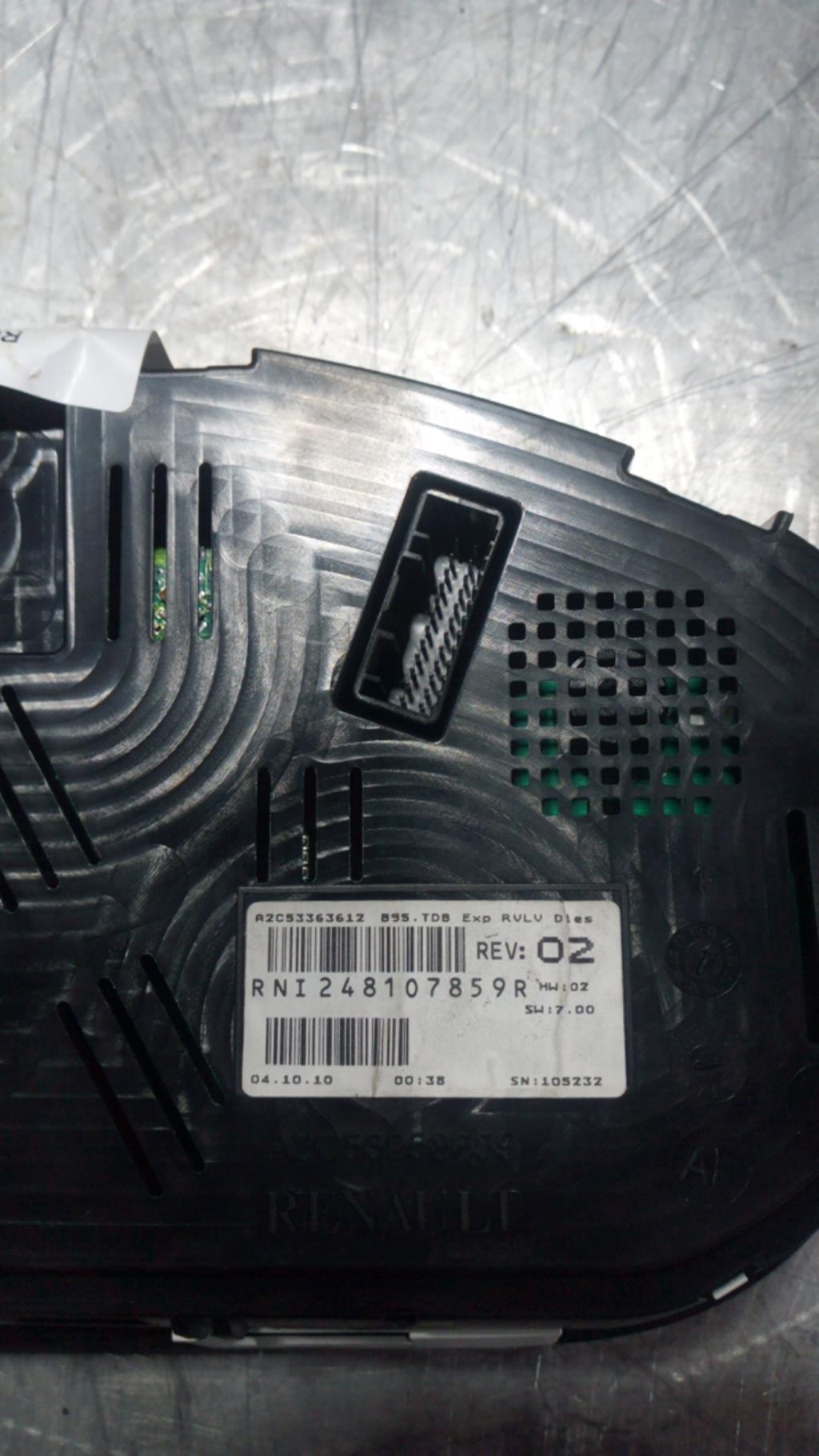 Compteur RENAULT MEGANE 3 PHASE 1 BREAK  - 1