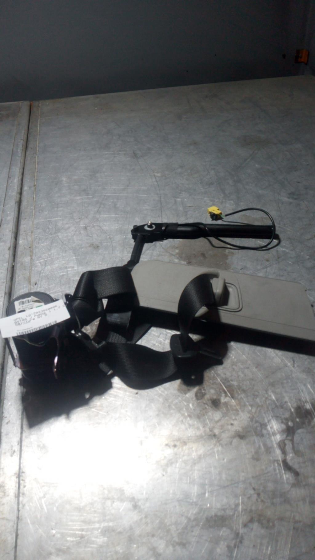 Ceinture avant droit OPEL ASTRA J PHASE 1 Diesel - 1
