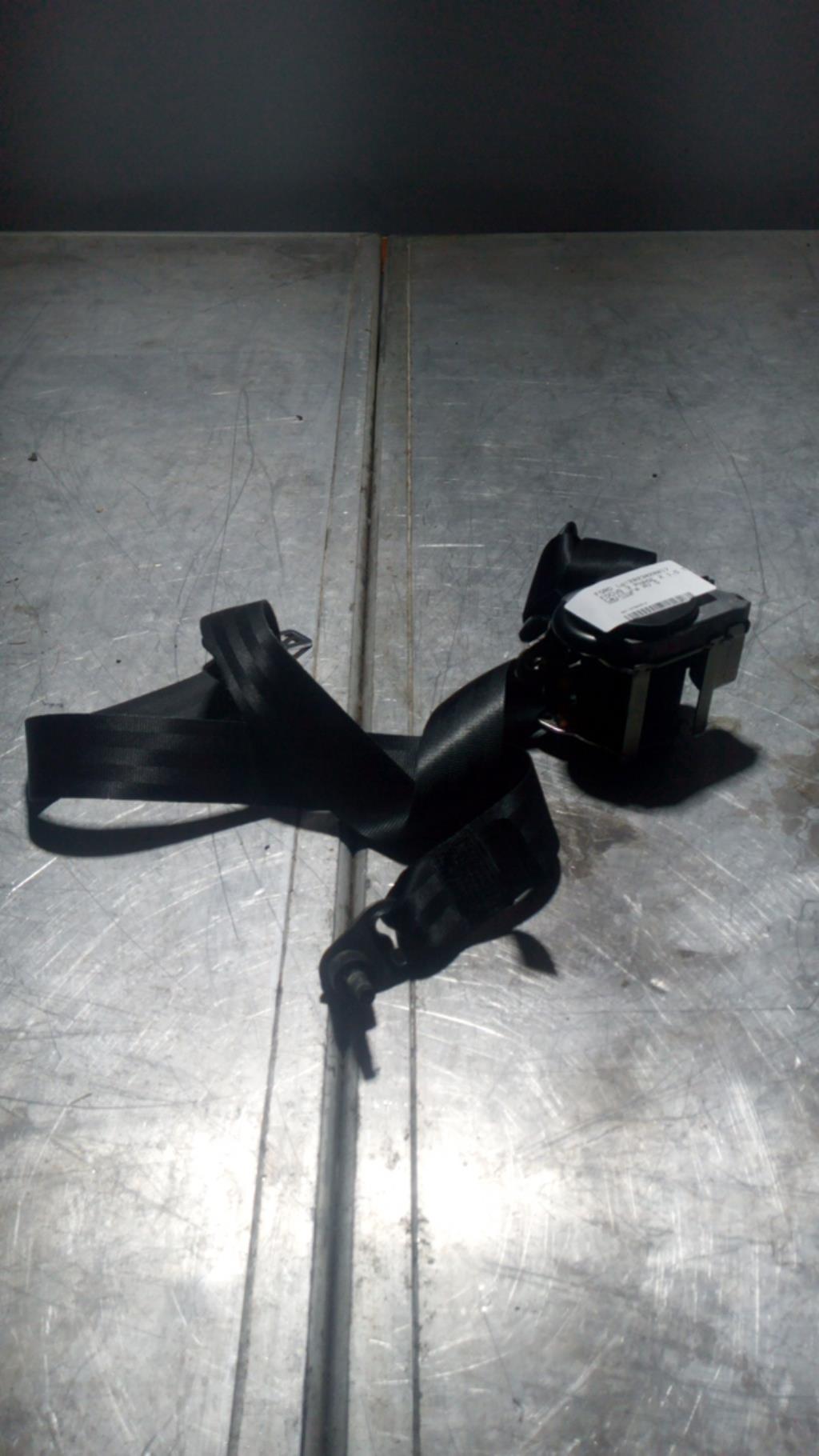 Ceinture avant gauche FORD FOCUS 3 PHASE 2 Diesel - 1