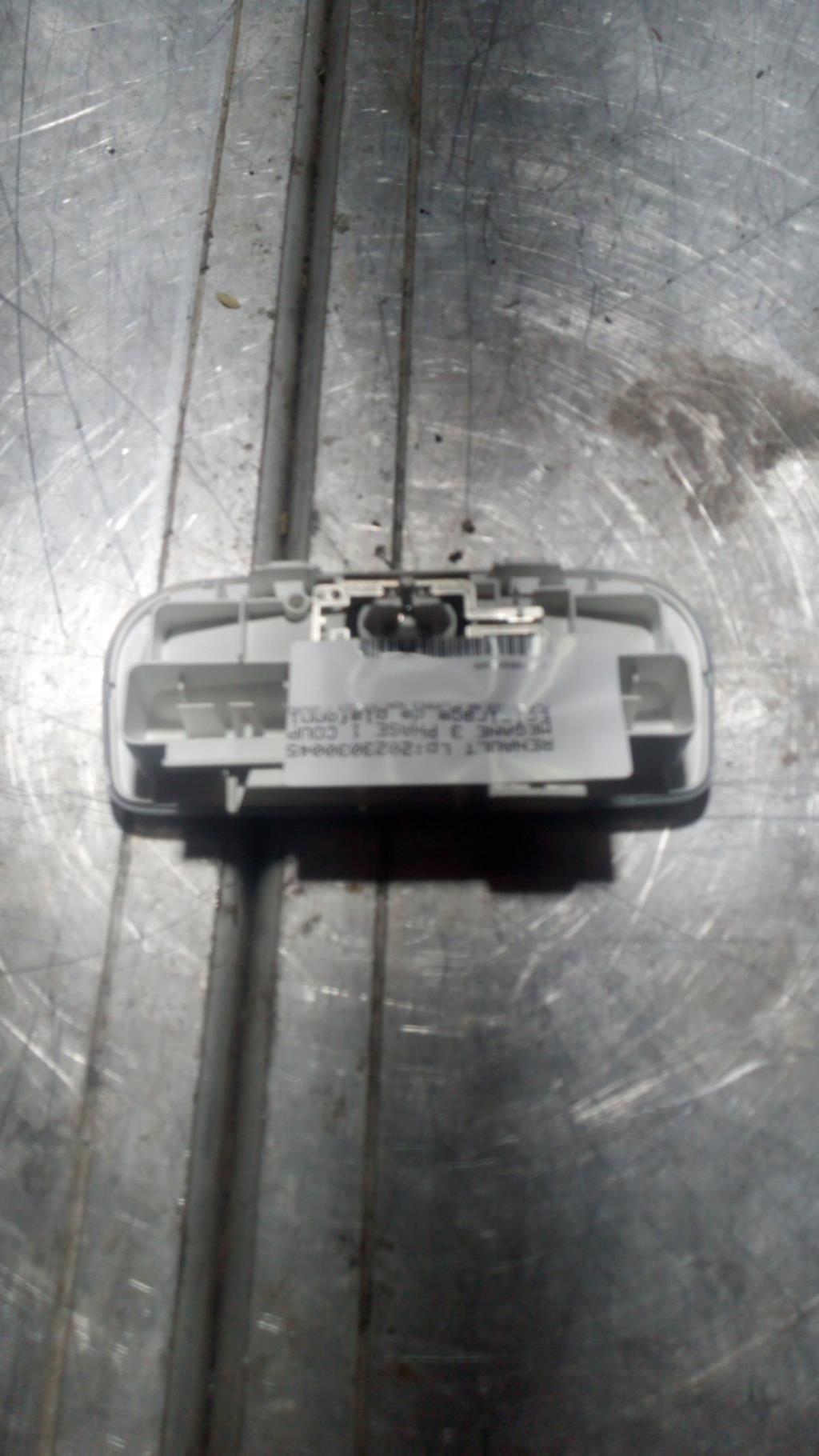 Eclairage de plafonnier RENAULT MEGANE 3 PHASE 1 COUPE Diesel - 1