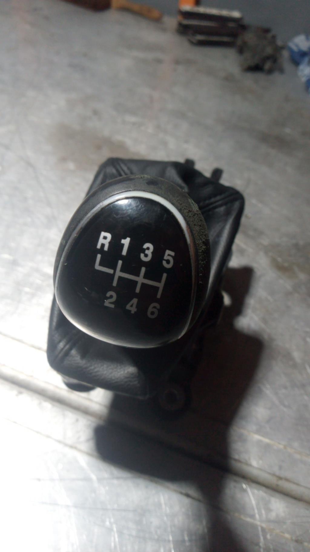Levier de vitesses FORD FOCUS 3 PHASE 2 Diesel - 1