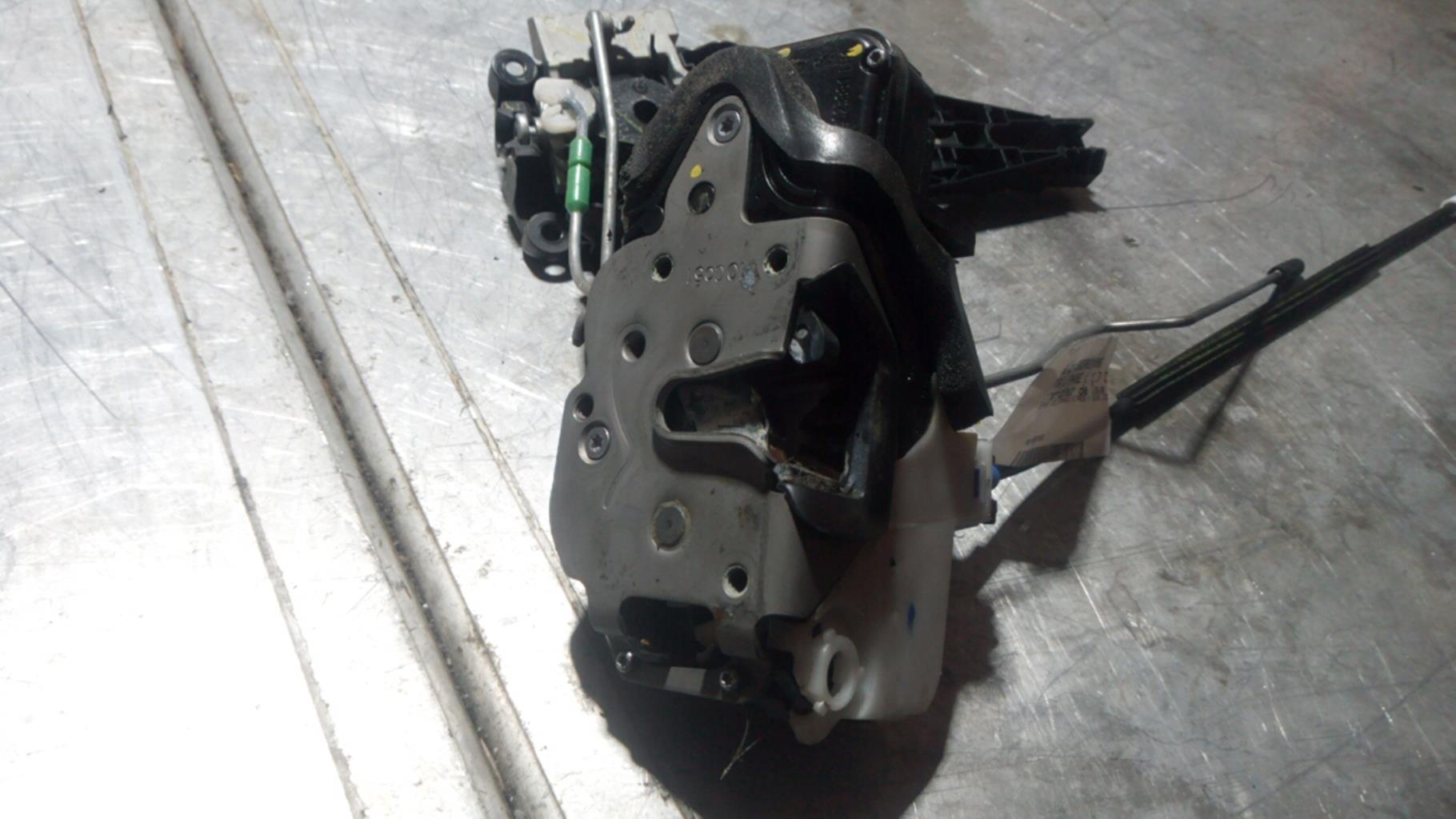 Serrure avant gauche OPEL ASTRA J PHASE 1 Diesel - 1
