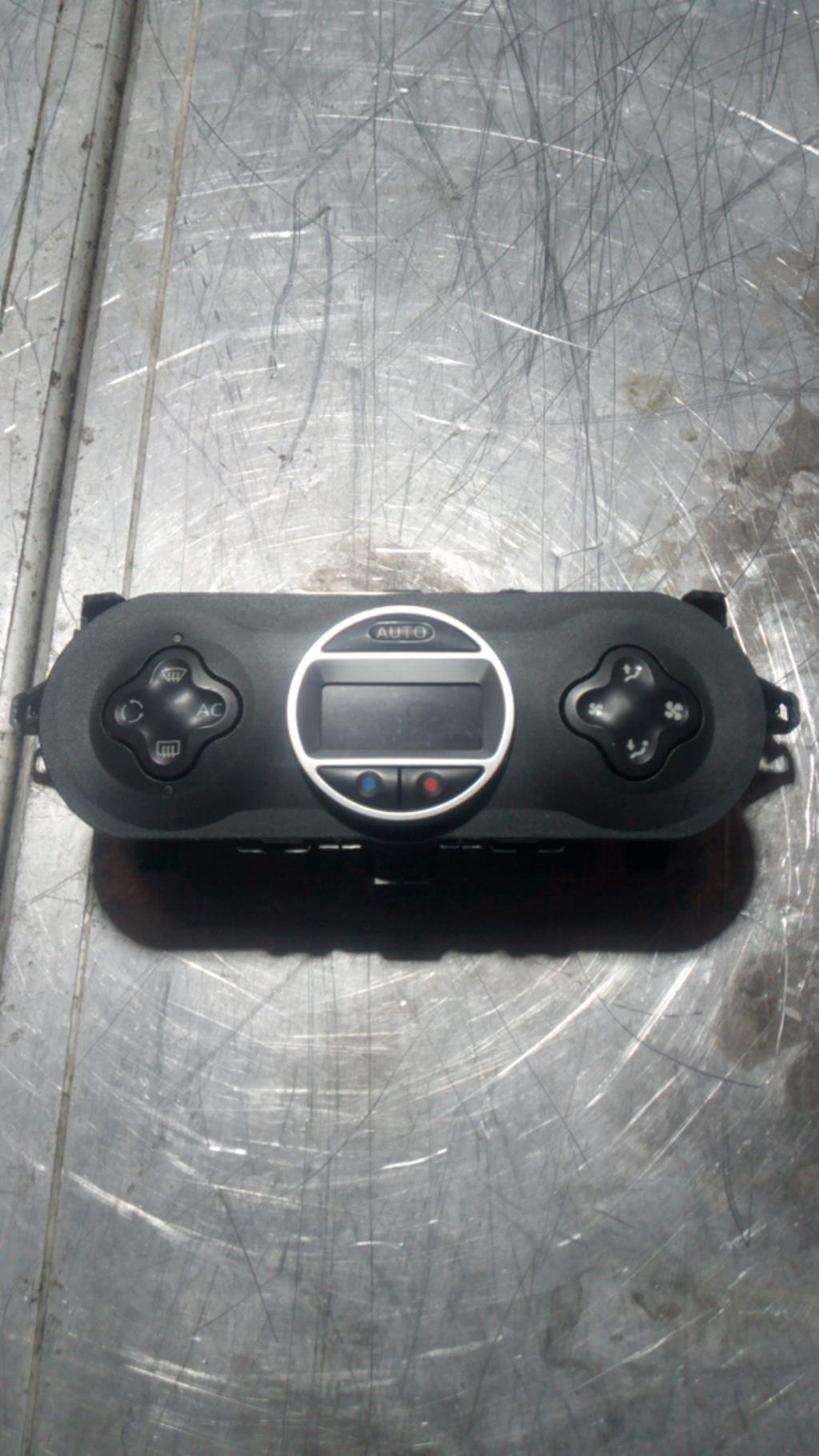 Commande chauffage RENAULT TWINGO 2 PHASE 1 Diesel - 1