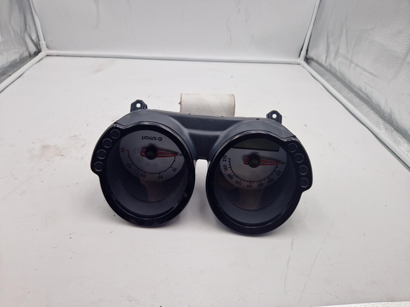 Compteur SMART FORFOUR 1 Diesel - 1