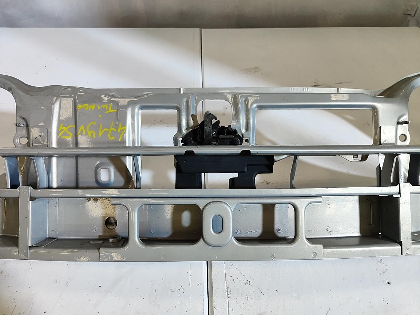Face avant RENAULT TWINGO 1 PHASE 3 Essence - 1