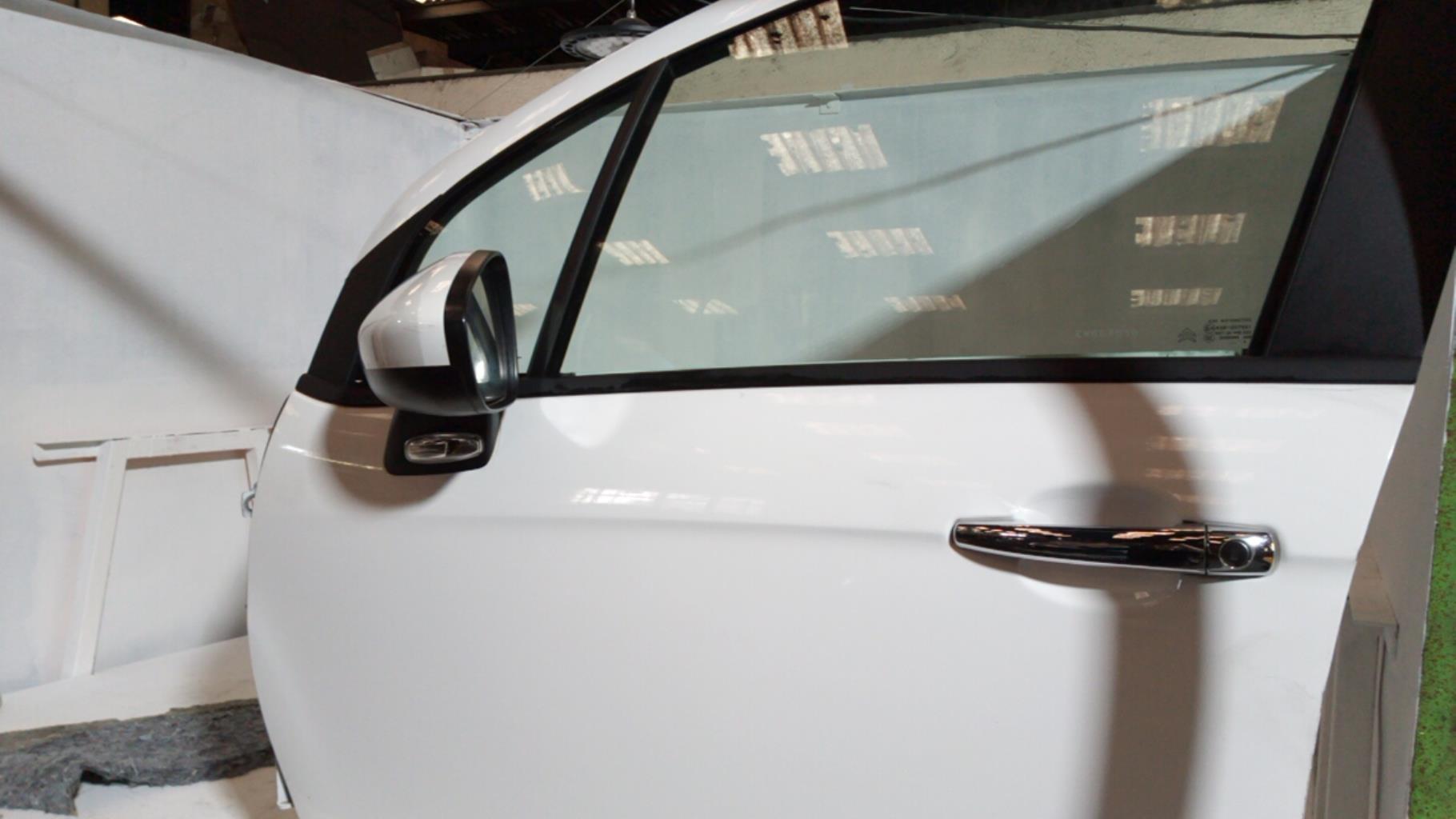 Porte avant gauche CITROEN C3 2 PHASE 2 Essence - 1