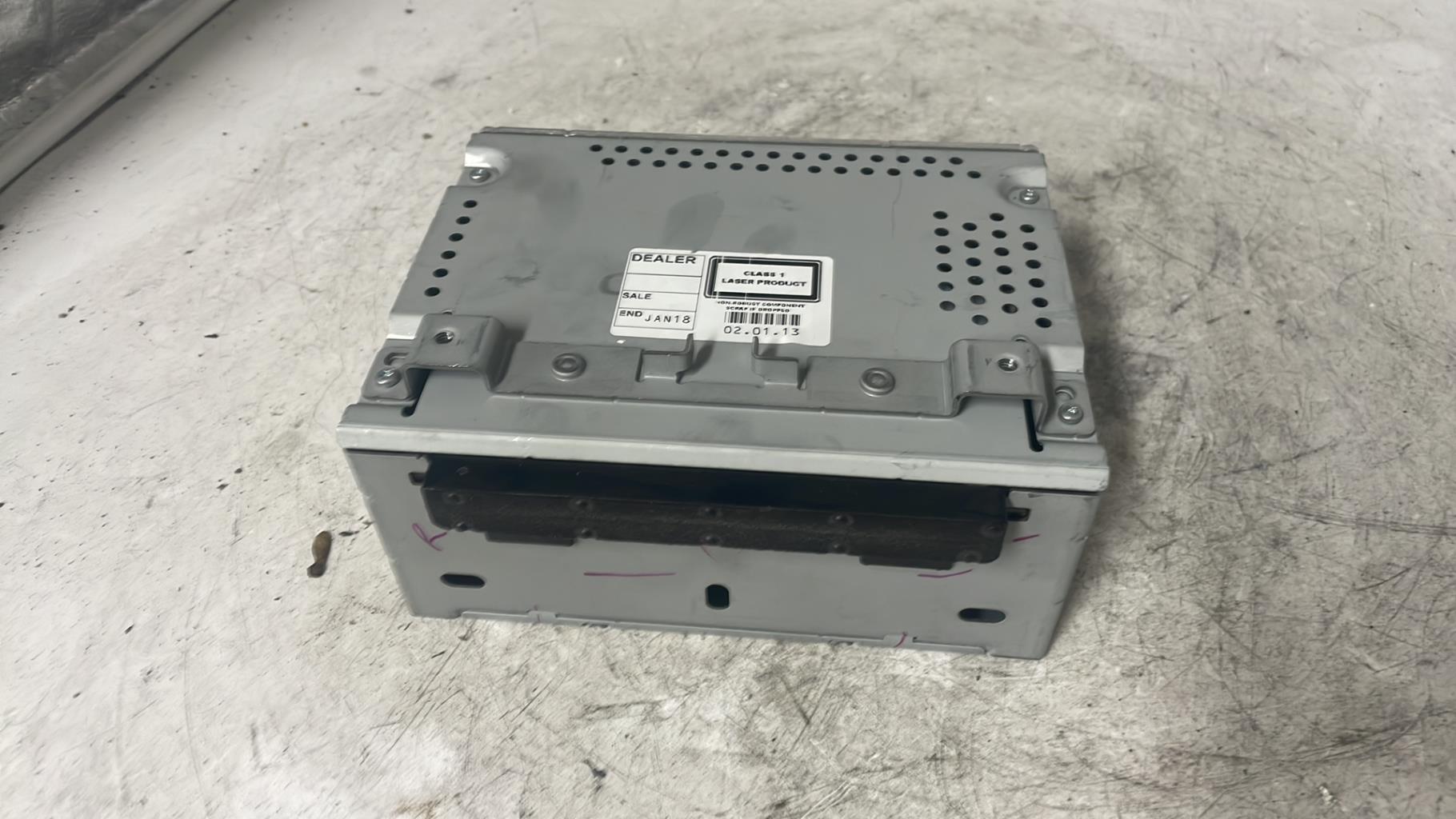 Autoradio FORD FIESTA 6 PHASE 2 Diesel - 1