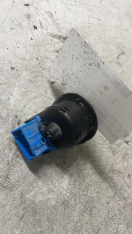 Commande retroviseurs CITROEN BERLINGO 2 PHASE 3 Diesel - 1