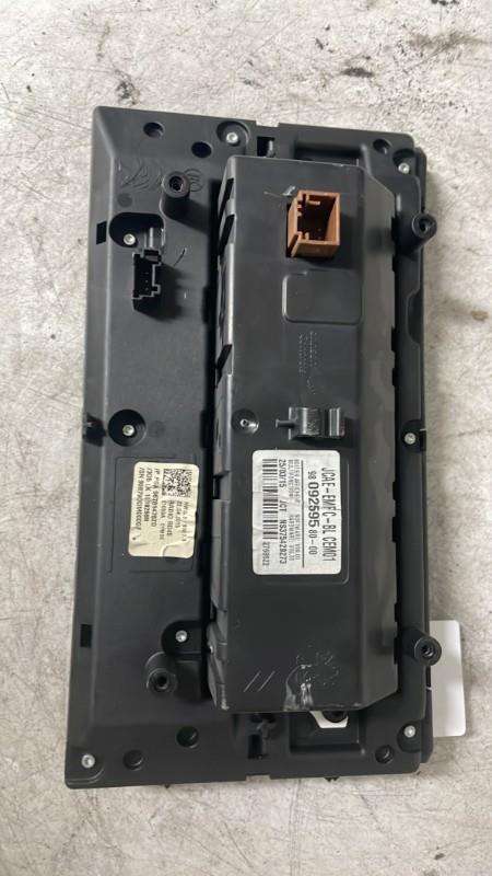 Commande autoradio PEUGEOT 308 2 PHASE 1  - 1