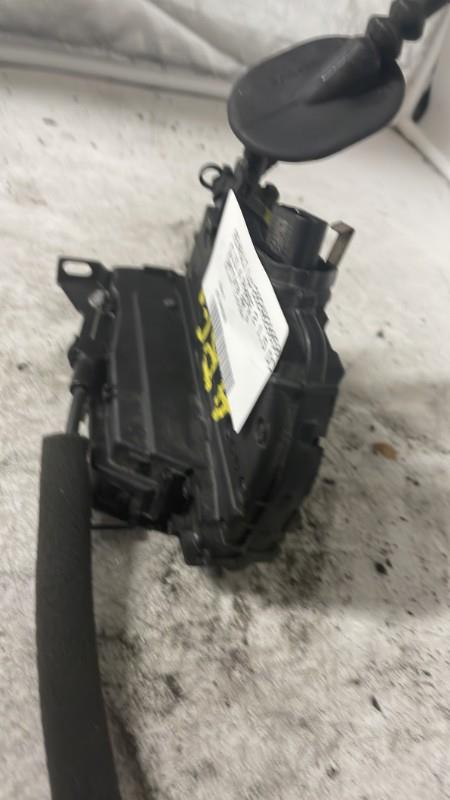 Serrure arriere gauche RENAULT CLIO 4 PHASE 2 Diesel - 1