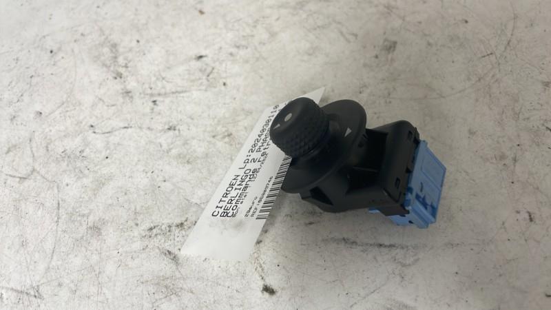 Commande retroviseurs CITROEN BERLINGO 2 PHASE 1 Diesel - 1