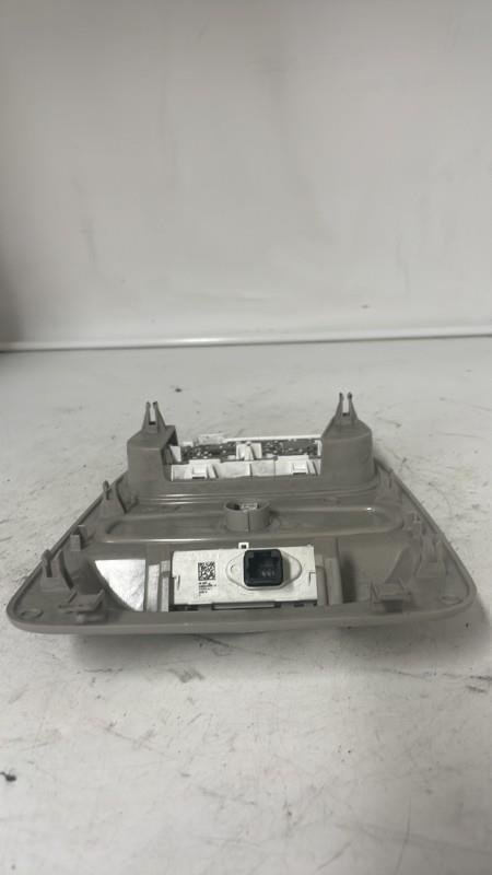 Eclairage de plafonnier RENAULT CLIO 4 PHASE 1 Diesel - 1