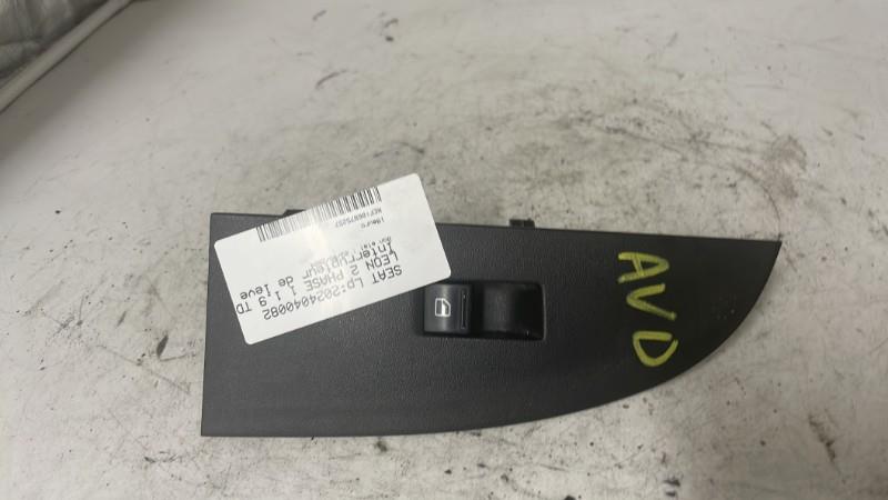 Interrupteur de leve vitre avant droit SEAT LEON 2 PHASE 1 Diesel - 1