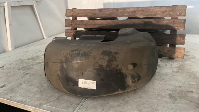 Pare boue arriere droit CITROEN C3 2 PHASE 2 Diesel - 1