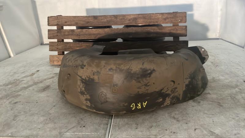Pare boue arriere gauche CITROEN C3 2 PHASE 2 Diesel - 1