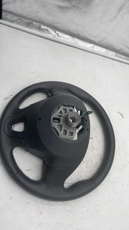 Volant RENAULT MEGANE 3 PHASE 2 BREAK Diesel - 1