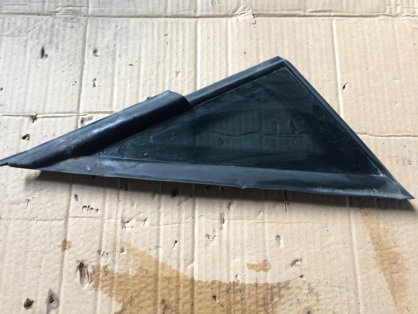 Custode avant droit SEAT IBIZA 4 PHASE 1 COUPE Diesel - 1